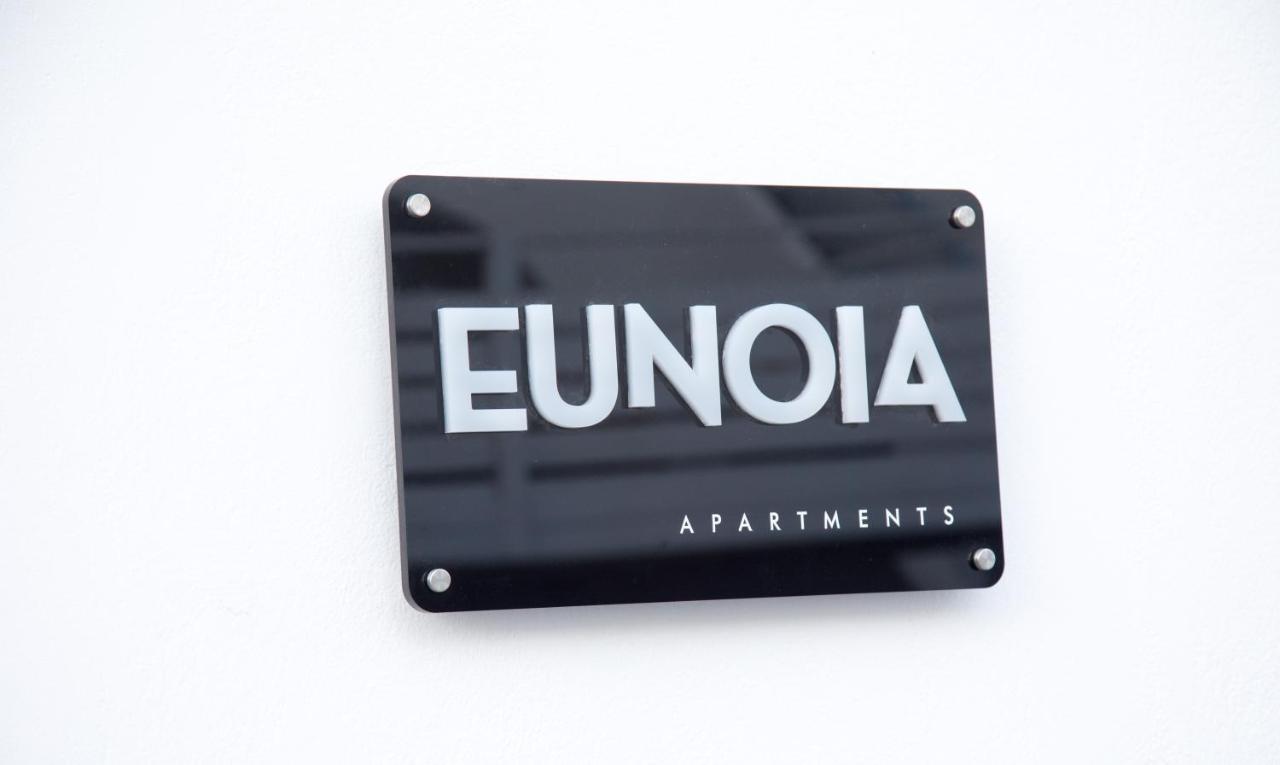 Eunoia Apartments 산토리니 외부 사진